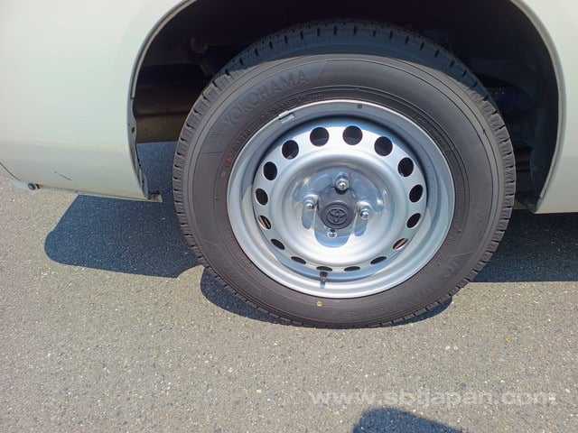 32.jpg