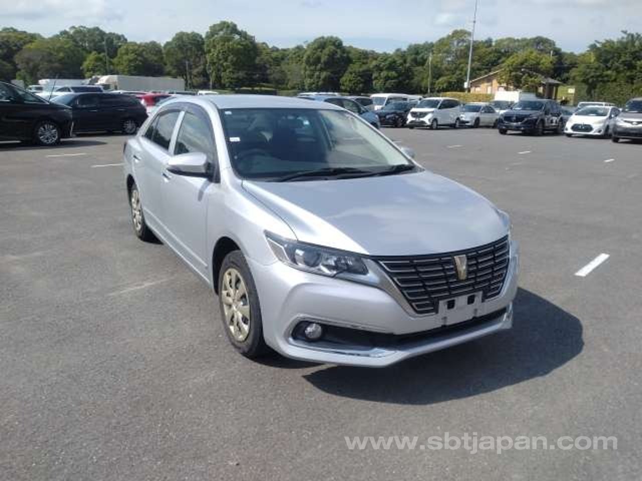 2019 Toyota Premio, photo 1 of 1