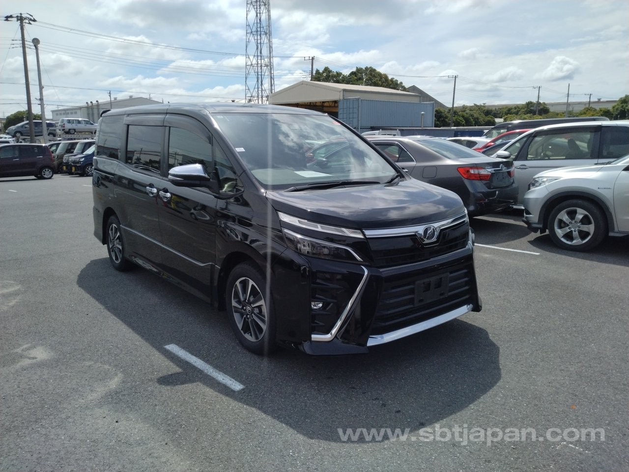 2019 Toyota Voxy, photo 1 of 1