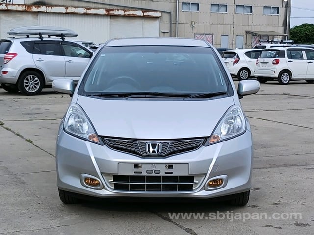 r.jpg