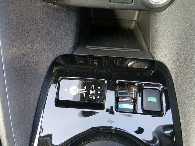2021 NISSAN LEAF X V SELECTION