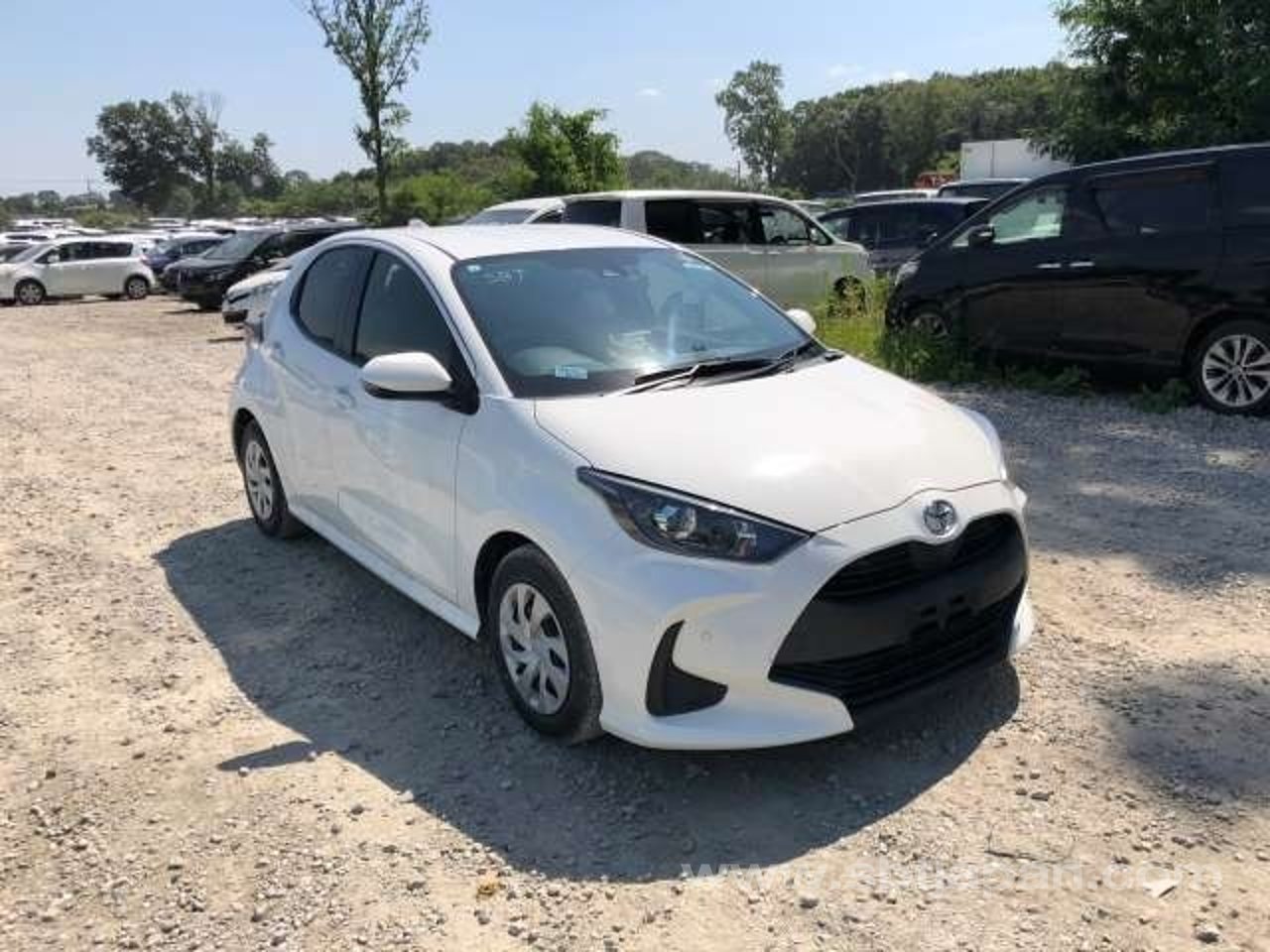 2020 Toyota Yaris, photo 1 of 1