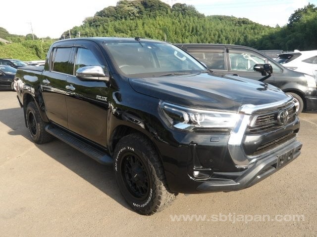 2020 TOYOTA HILUX Z