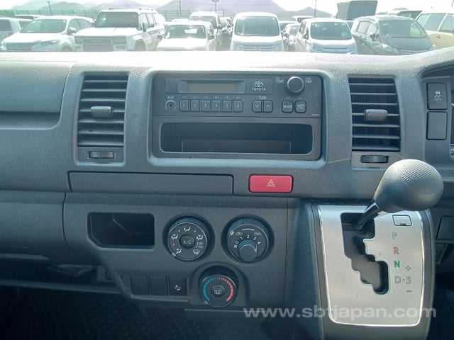 2019 TOYOTA REGIUSACE VAN LONG JUST LOW DX