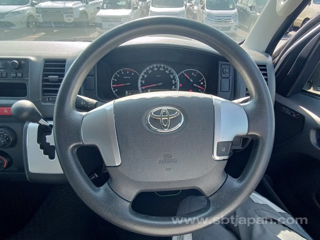 2019 TOYOTA REGIUSACE VAN LONG JUST LOW DX