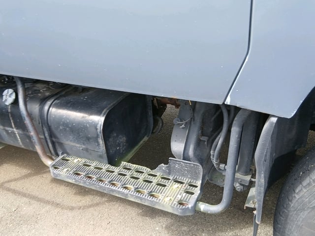 296.jpg
