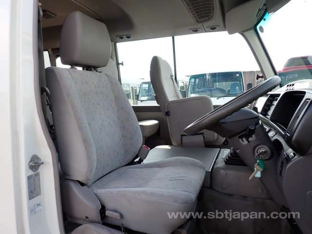 2016 TOYOTA COASTER LX 26SEATER
