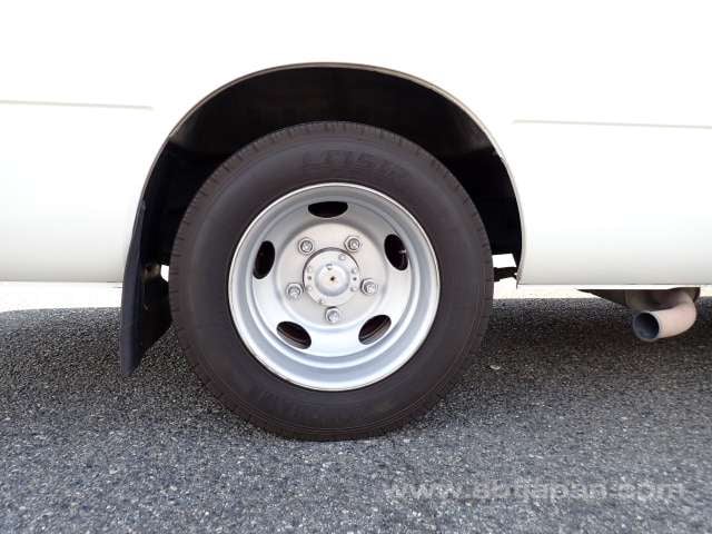 2016 TOYOTA COASTER LX 26SEATER