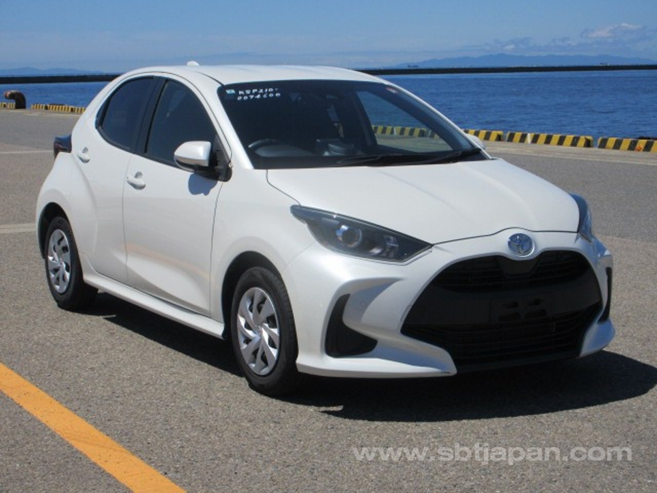 2022 Toyota Yaris, photo 1 of 1