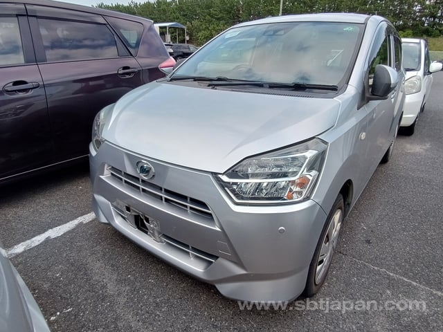 Daihatsu Mira Es 2017 photo 2