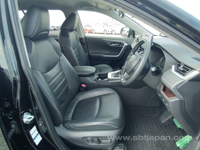 2021 TOYOTA RAV4 G