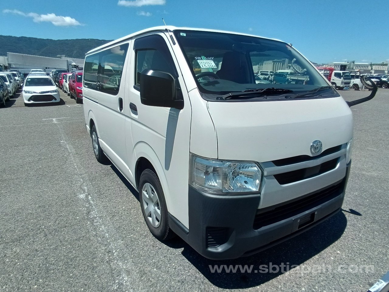2021 Toyota Hiace, photo 1 of 1