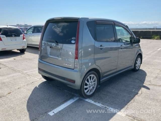 Daihatsu Move Custom 2007 photo 4