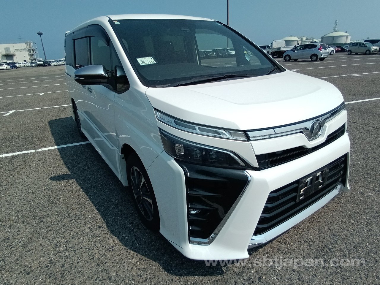 2019 Toyota Voxy, photo 1 of 1