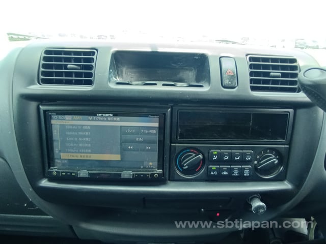 2017 MAZDA BONGO VAN DX