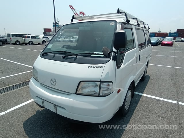 2017 MAZDA BONGO VAN DX