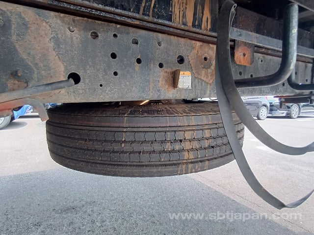 32.jpg