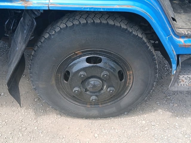 37.jpg