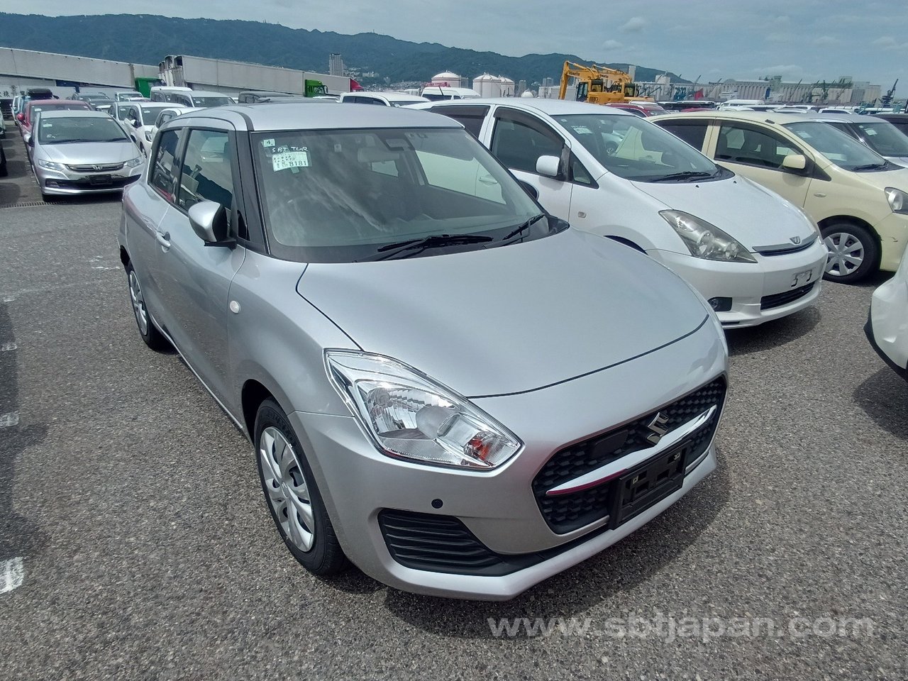 2023 Suzuki Swift, photo 1 of 1