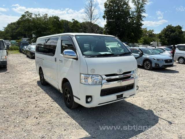 2016 TOYOTA HIACE VAN SUPER GL