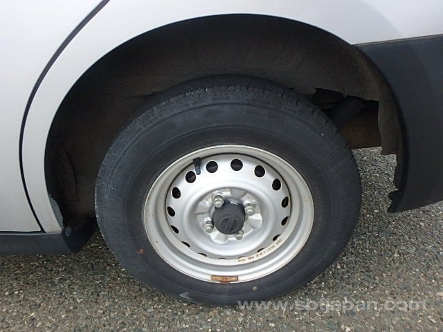 27.jpg