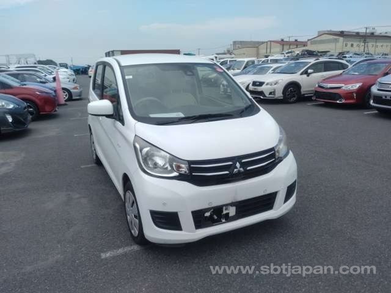 2019 Mitsubishi Ek, photo 1 of 1