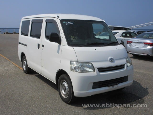 2018 TOYOTA TOWNACE VAN GL