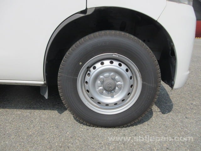 2018 TOYOTA TOWNACE VAN GL