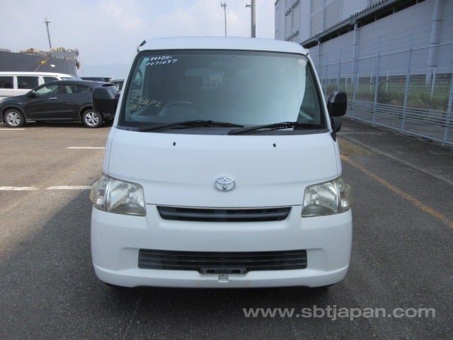 2018 TOYOTA TOWNACE VAN GL