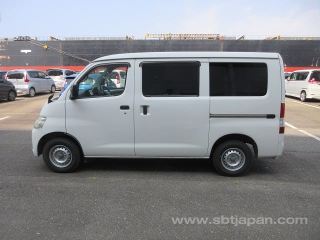 2018 TOYOTA TOWNACE VAN GL