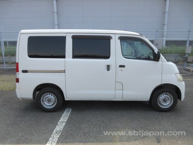 2018 TOYOTA TOWNACE VAN GL