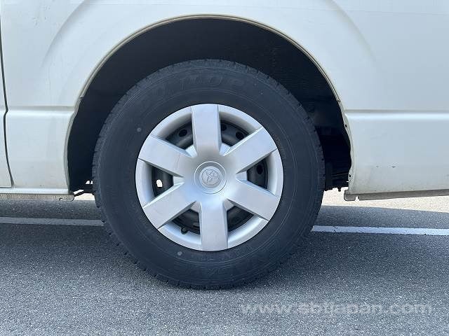 2017 TOYOTA REGIUSACE VAN DX