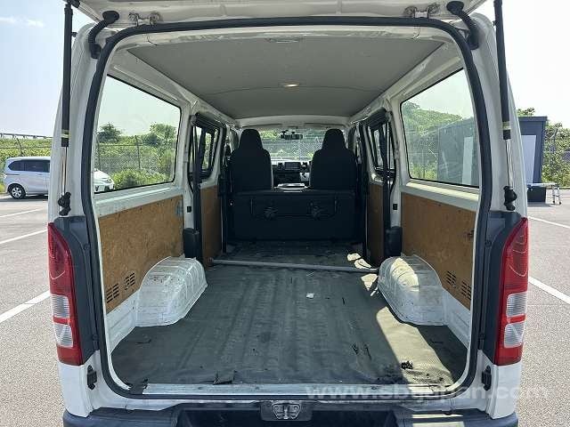 2017 TOYOTA REGIUSACE VAN DX