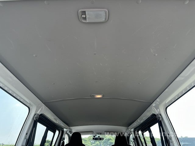 2017 TOYOTA REGIUSACE VAN DX