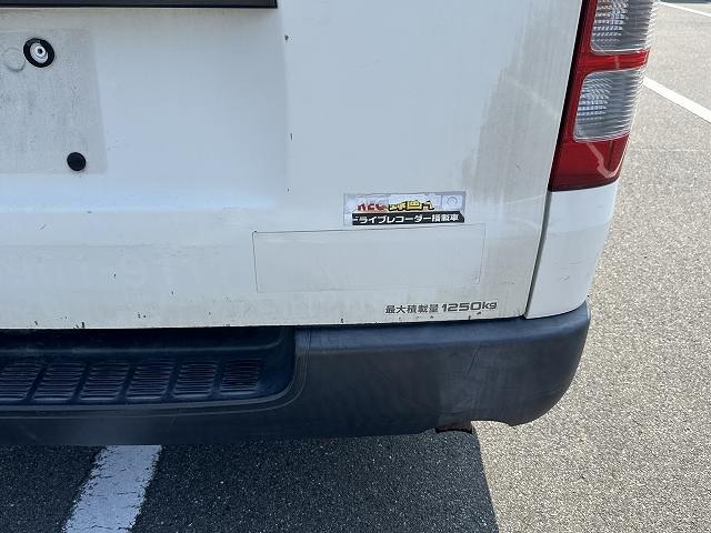 2017 TOYOTA REGIUSACE VAN DX