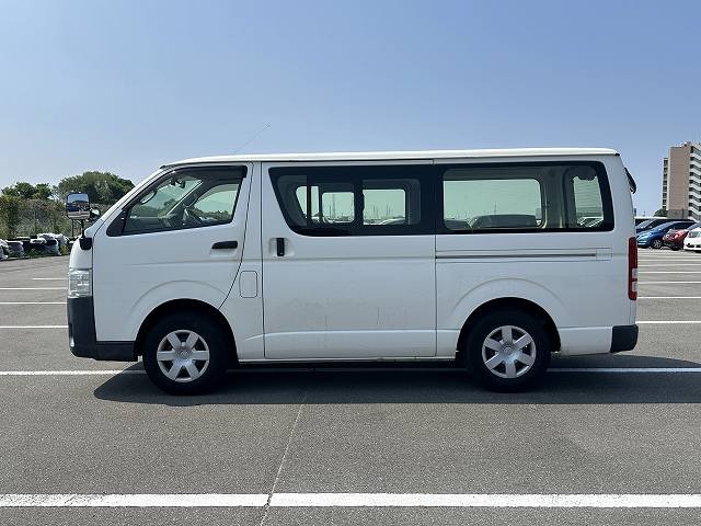 2017 TOYOTA REGIUSACE VAN DX