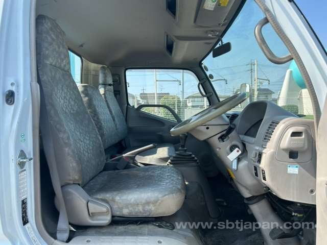 2011 TOYOTA DYNA 2.7t FLAT BODY