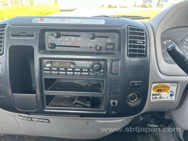 2011 TOYOTA DYNA 2.7t FLAT BODY