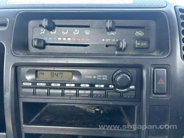 2011 TOYOTA DYNA 2.7t FLAT BODY