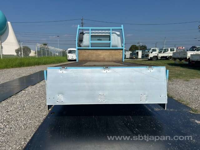 2011 TOYOTA DYNA 2.7t FLAT BODY