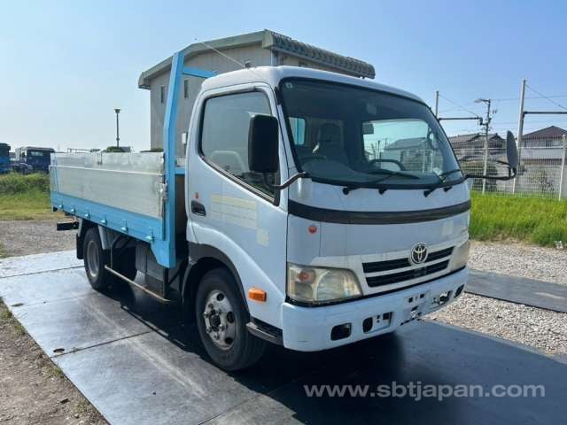 2011 TOYOTA DYNA 2.7t FLAT BODY