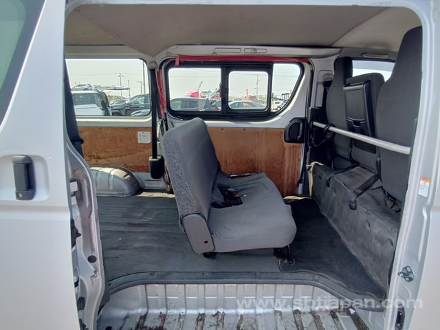 2017 TOYOTA HIACE VAN DX
