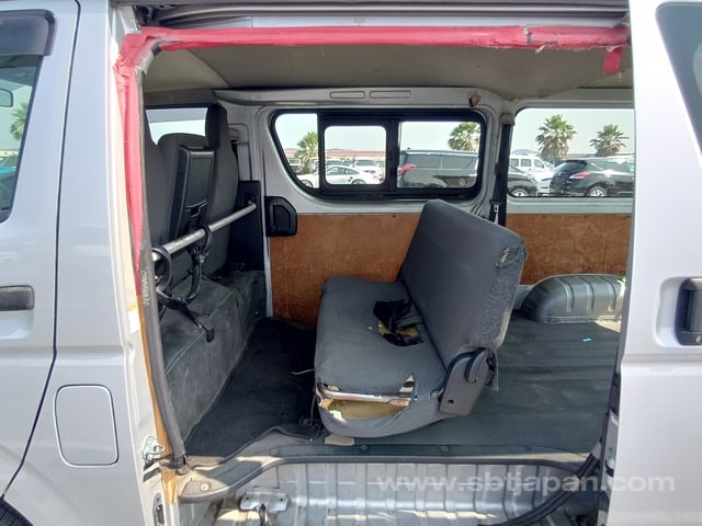 2017 TOYOTA HIACE VAN DX