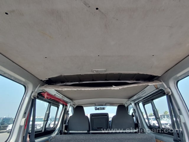 2017 TOYOTA HIACE VAN DX