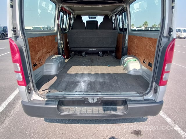 2017 TOYOTA HIACE VAN DX