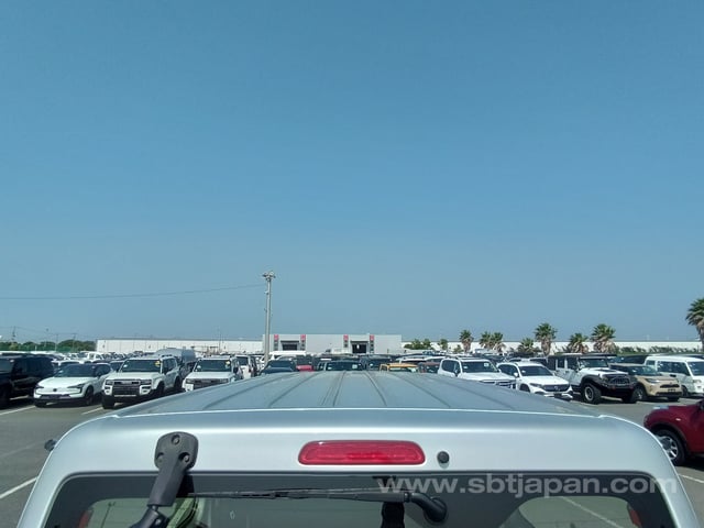 2017 TOYOTA HIACE VAN DX