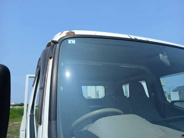 2011 HINO DUTRO 2.0t W CAB