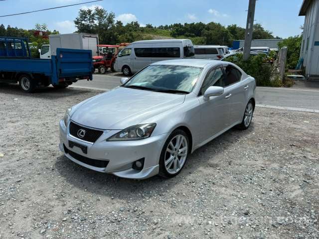 r.jpg