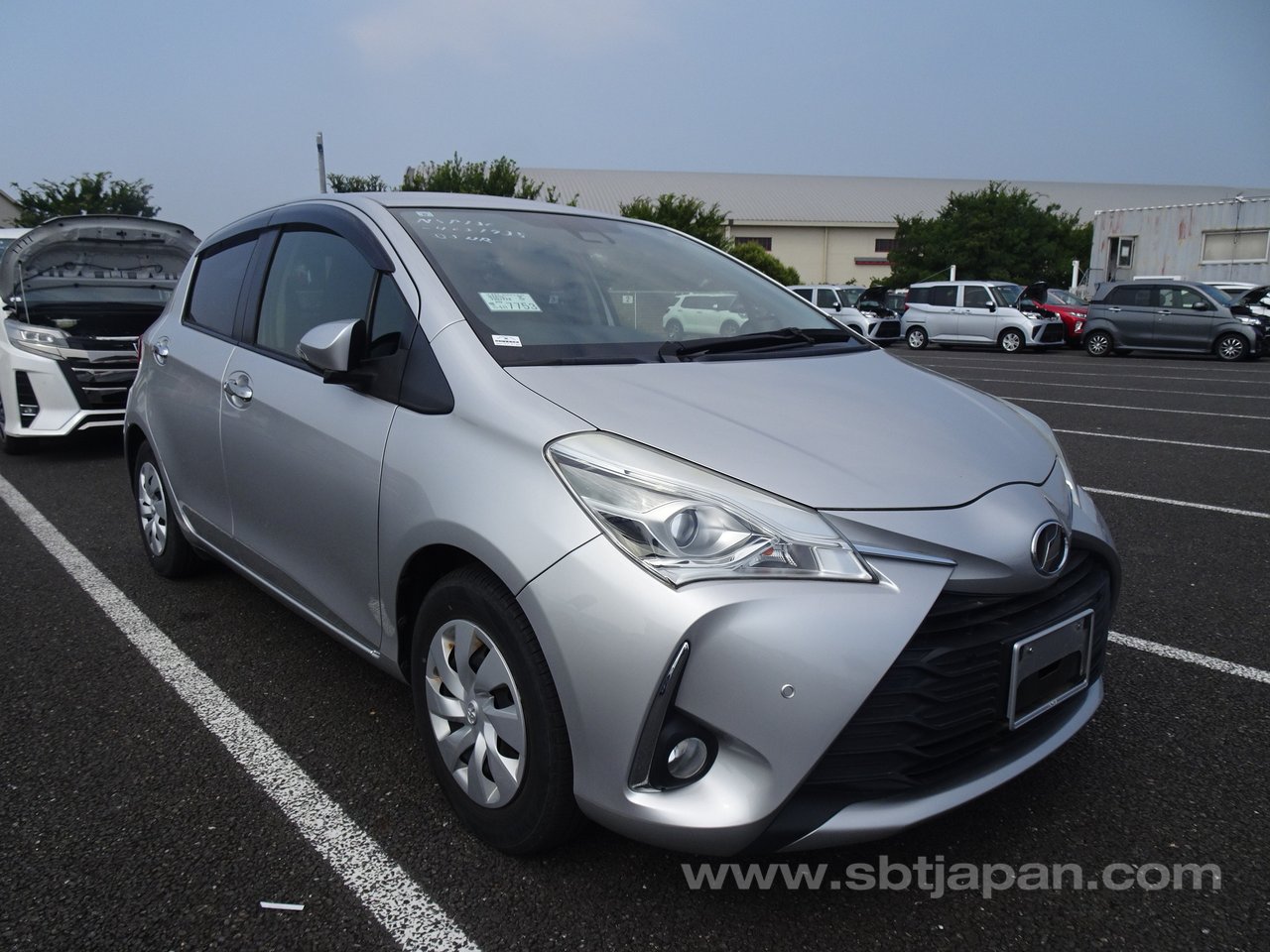 2019 Toyota Vitz, photo 1 of 1