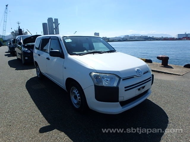2017 TOYOTA PROBOX VAN DX COMFORT